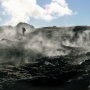 Jan wandelt tussen de rokende lava<br>Copyright J.H. Bouma & P.A. Jasperse