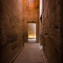 Binnenin de tempel van Edfu<br>Copyright J.H. Bouma & P.A. Jasperse
